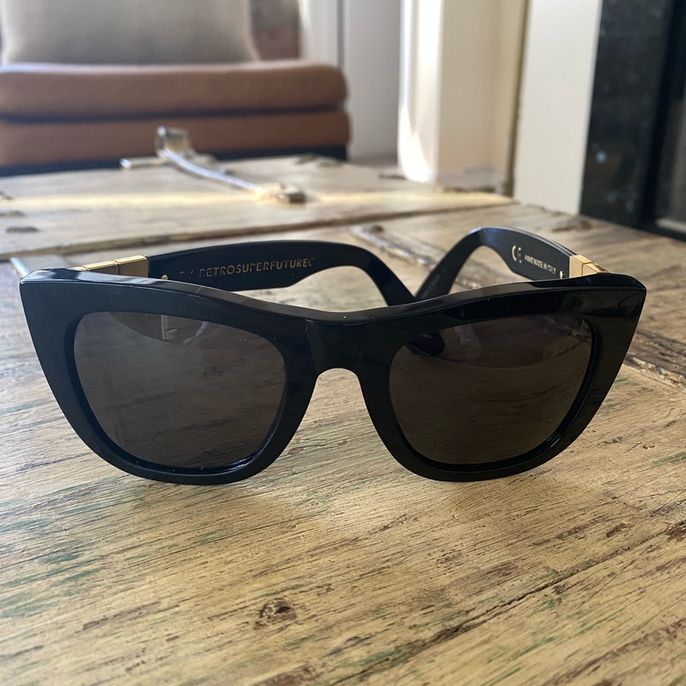 Retro superfutureo sunglasses